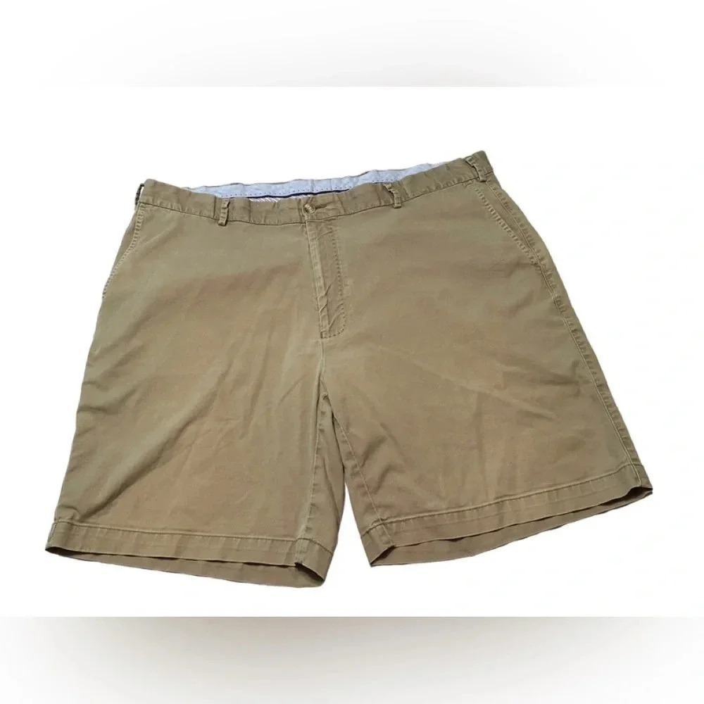 Peter Millar Khaki Flat Front Shorts Sz 42